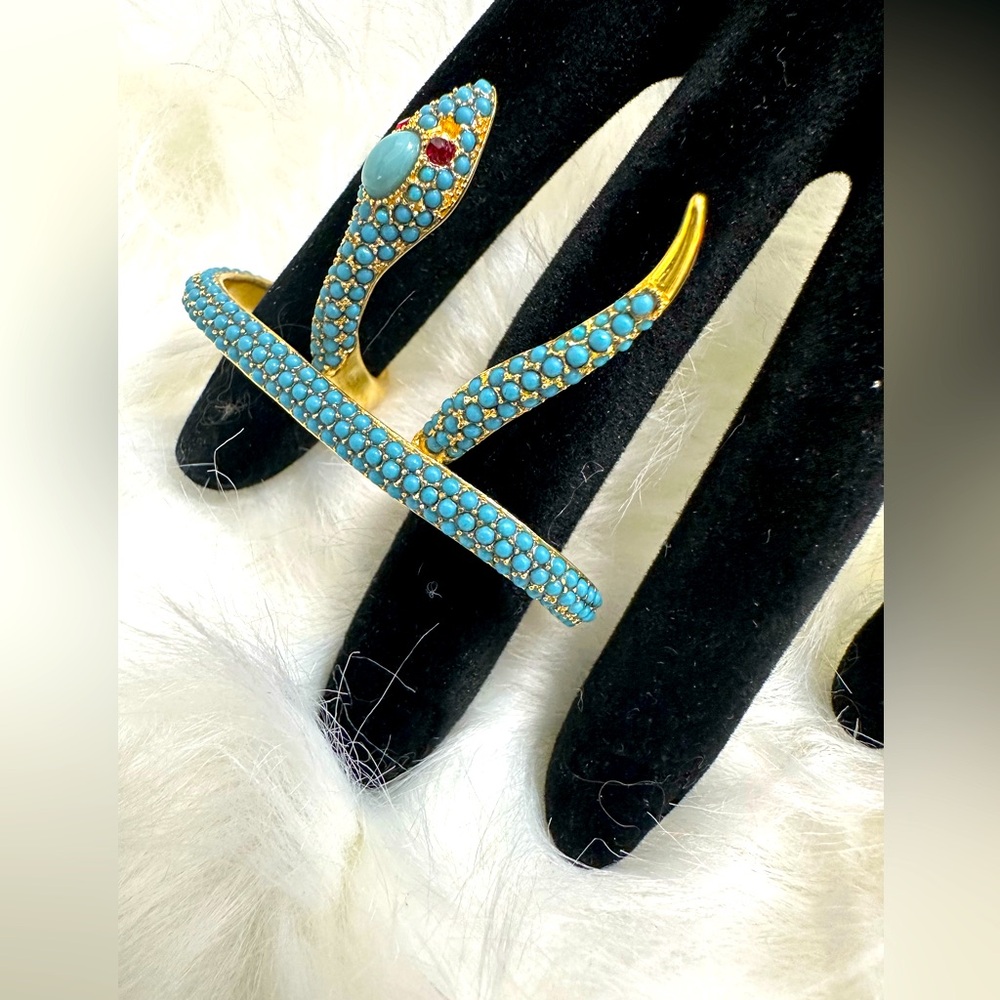 Statement Snake Knuckle Ring! - image 1